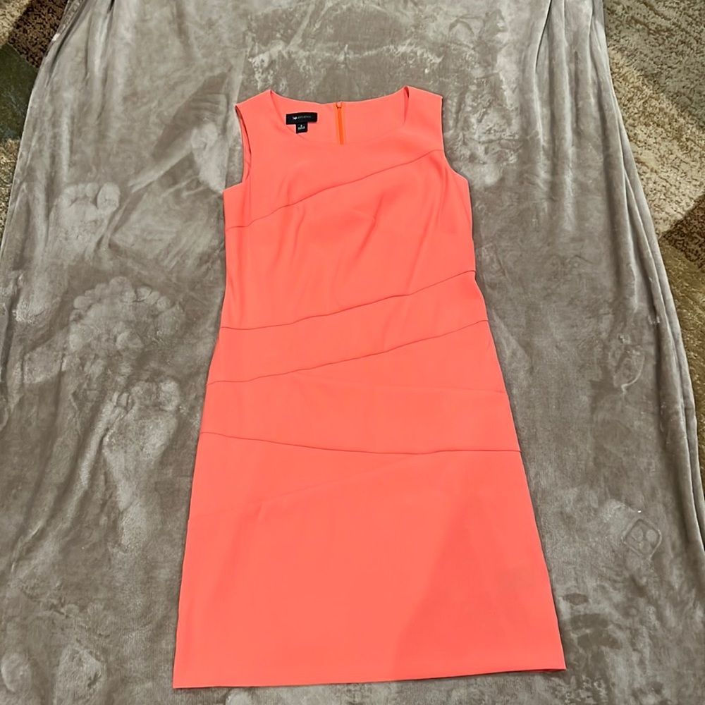 Women’s size 4 dress. Worn once for a wedding.